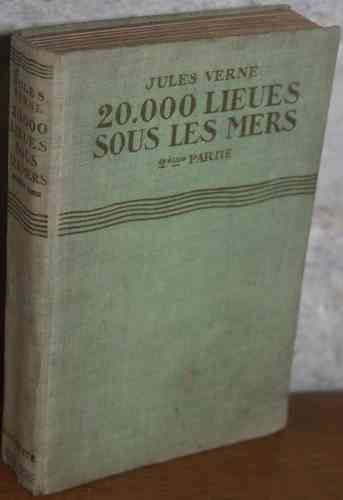 LIVRE Jules Verne 20 000 lieues sous les mers 2 1928