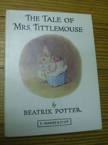 LIVRE Beatrix potter The tale of Mrs Tittlemouse n°11 1973